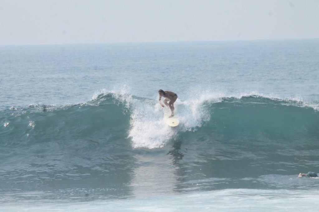 bruna villegas, como criar um blog, história de um blog, blog de surf, vestindo a alma, surf em el salvador